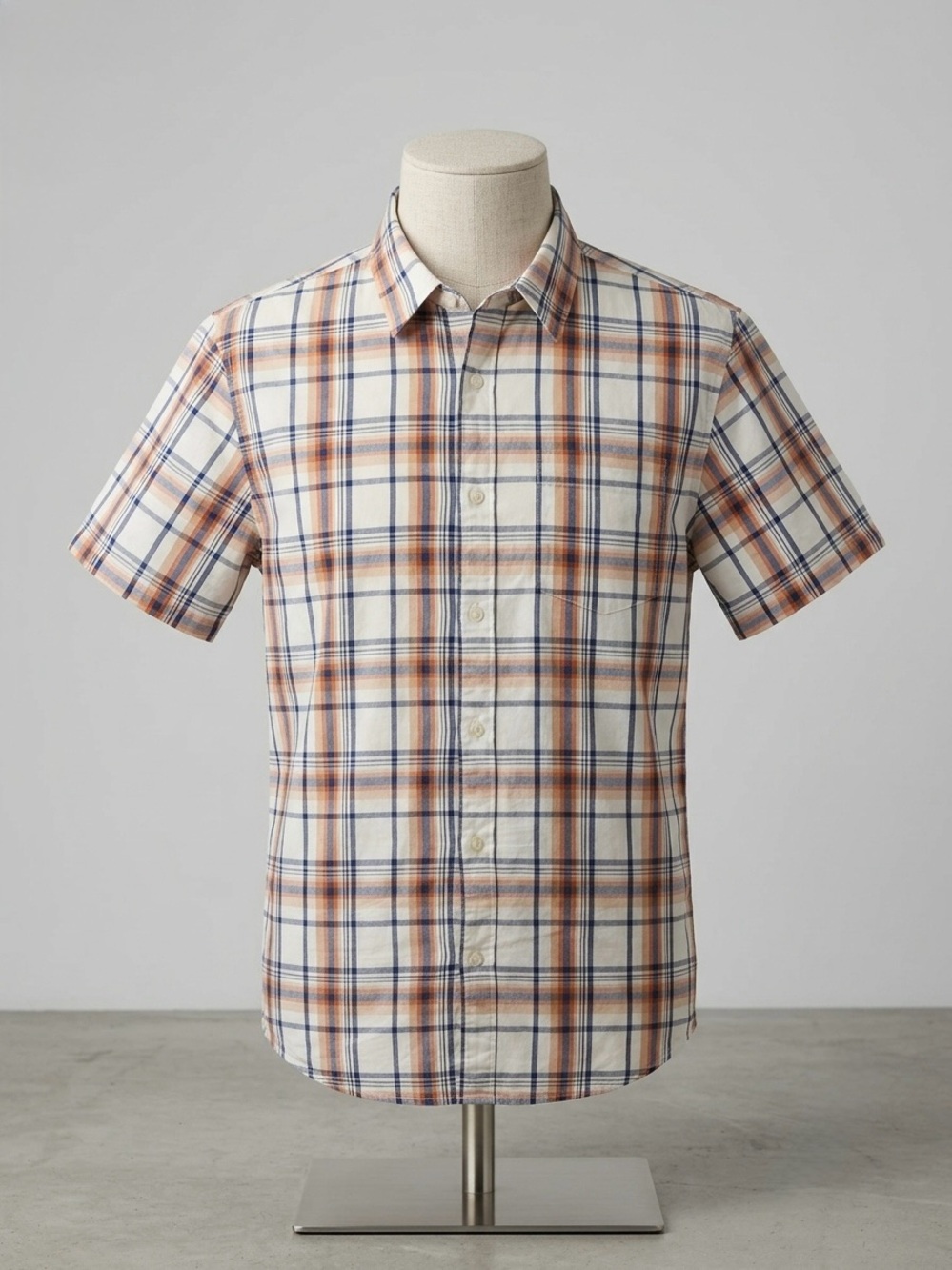 GAP Men's Short Sleeve Plaid Button Up Shirt - Size XL
